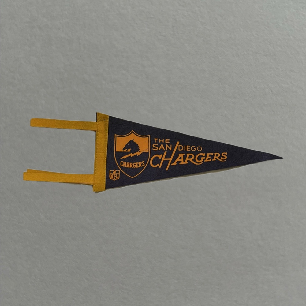 Vintage 60’s San Diego Chargers NFL Felt Pennant